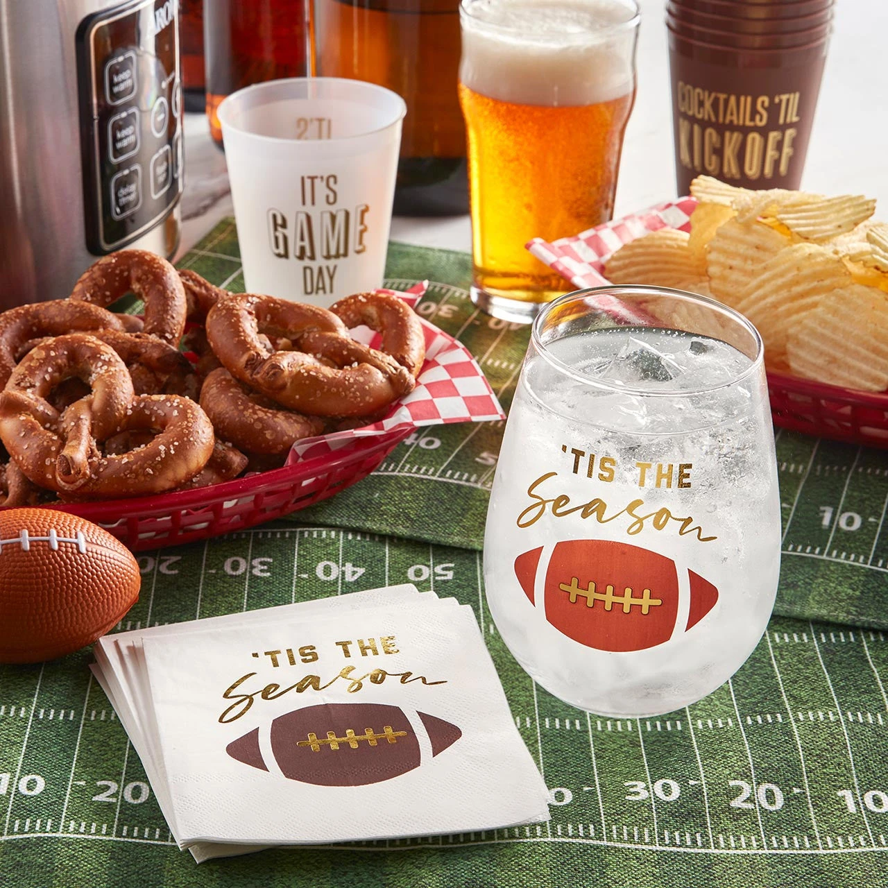 'Tis The Season Football Dessert Napkins 20ct - Image 2