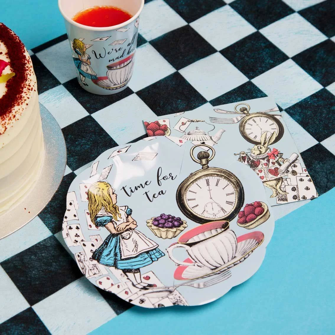 Talking Tables Alice In Wonderland Paper Cups 8ct - Image 4