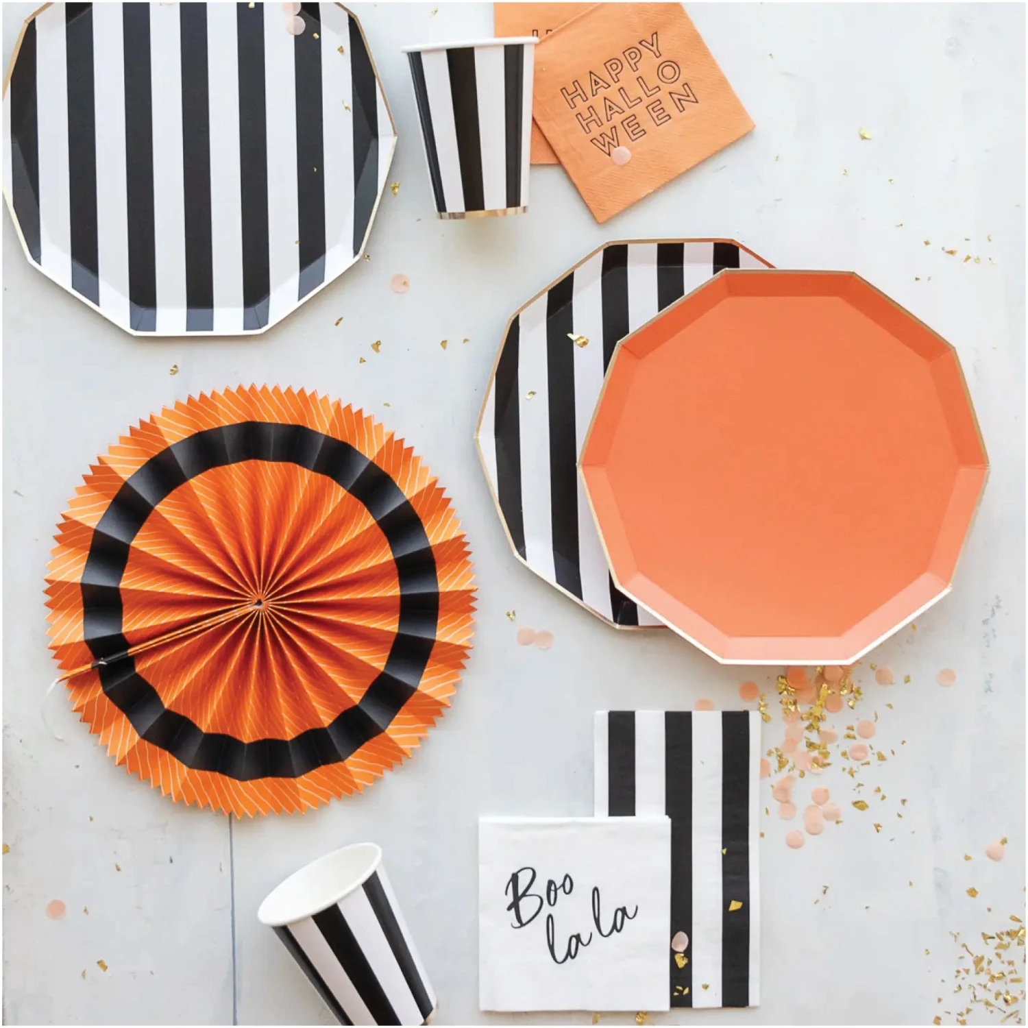 Black Noir Cabana Paper Guest Towels 20ct - Image 3