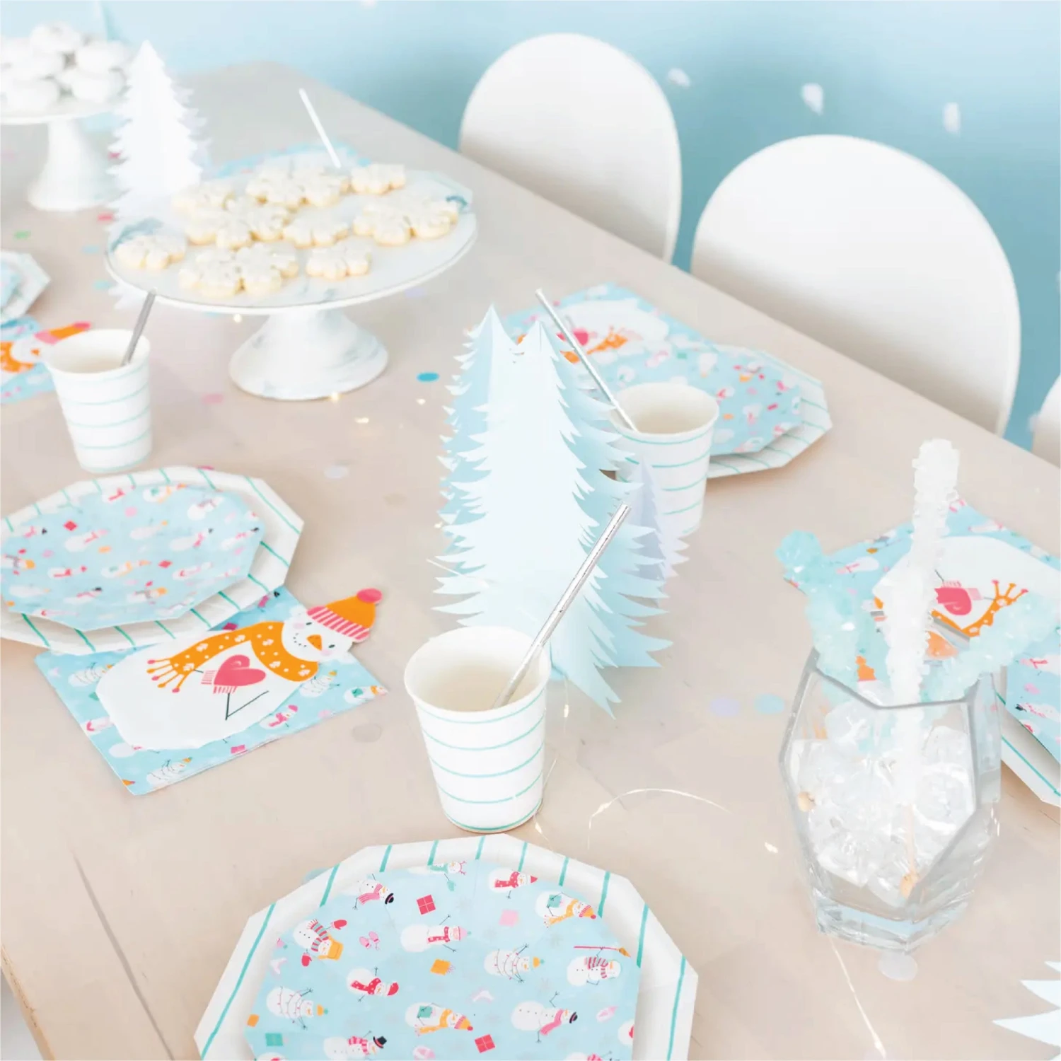 Blizzard Buddies Dessert Plates 8ct - Image 2
