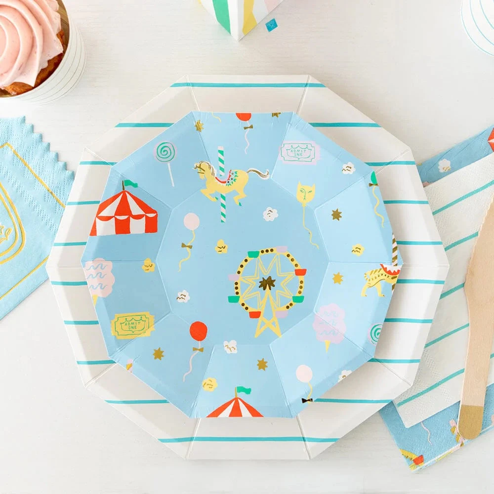 County Fair Dessert Plates 8ct - Image 2