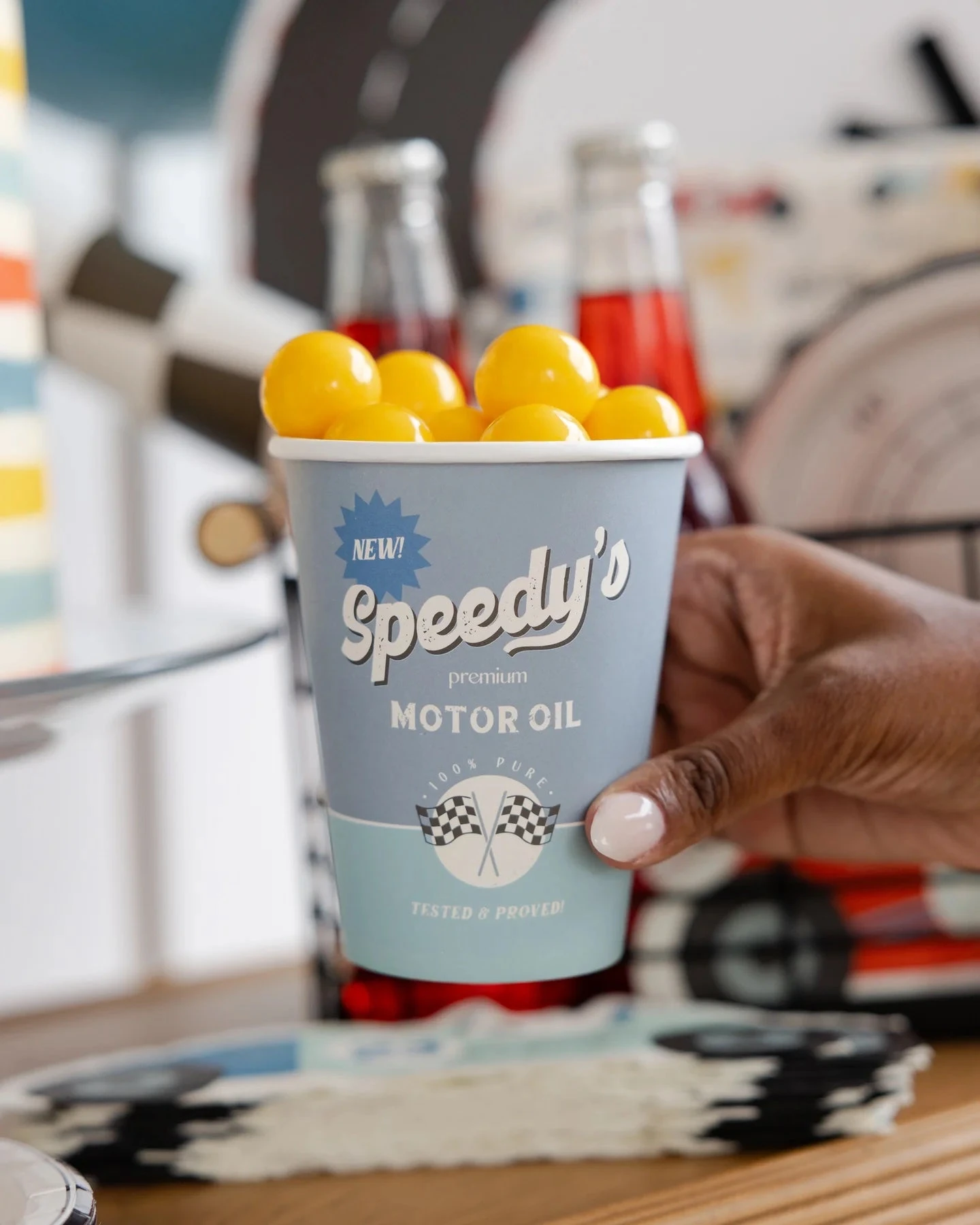 Speedy's Motor Oil Paper Cups 8ct - Image 2